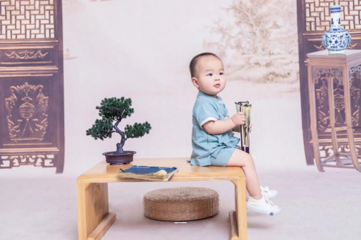 如皋宝宝掉头发是怎么回事